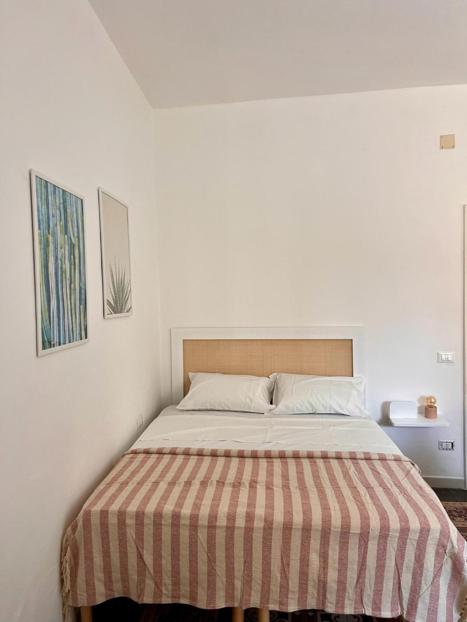 Biscottai Port Apartments Trapani Exteriör bild